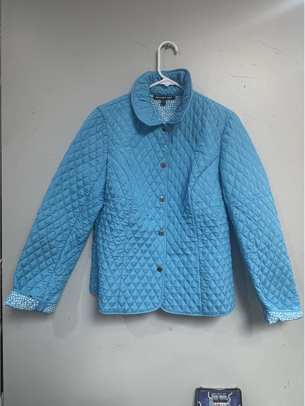 Briggs New York Women's Quilted Light Blue Jacket Size 8